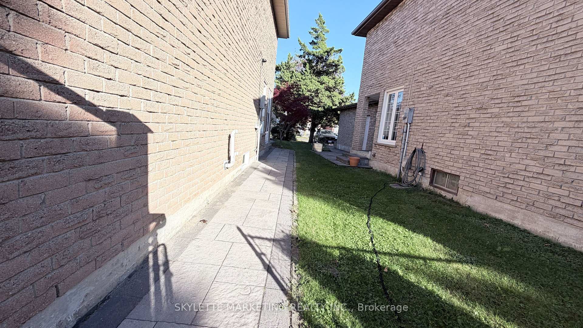 Photo 36 of 30 Ascot Crescent, Markham, Milliken Mills West — HOMEH