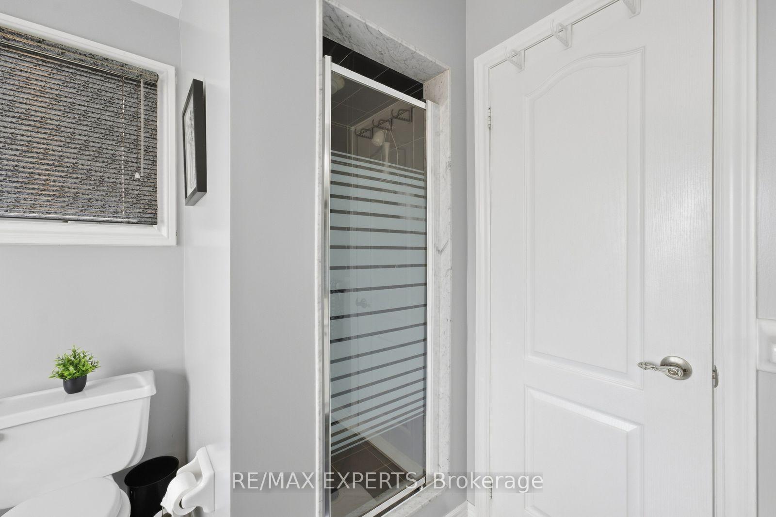 Photo 31 of 337 Forest Drive, Vaughan, West Woodbridge — HOMEH