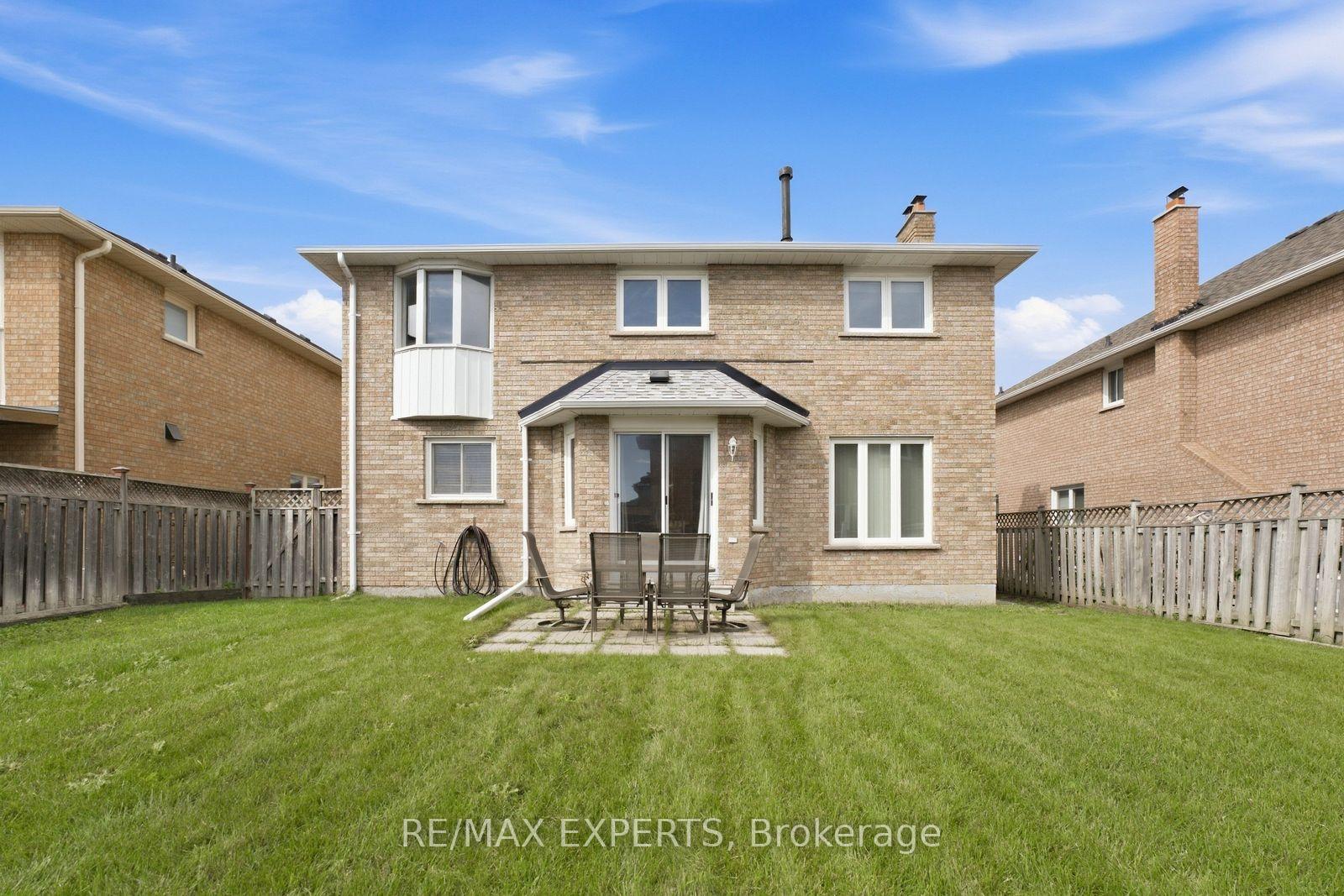 Photo 35 of 337 Forest Drive, Vaughan, West Woodbridge — HOMEH