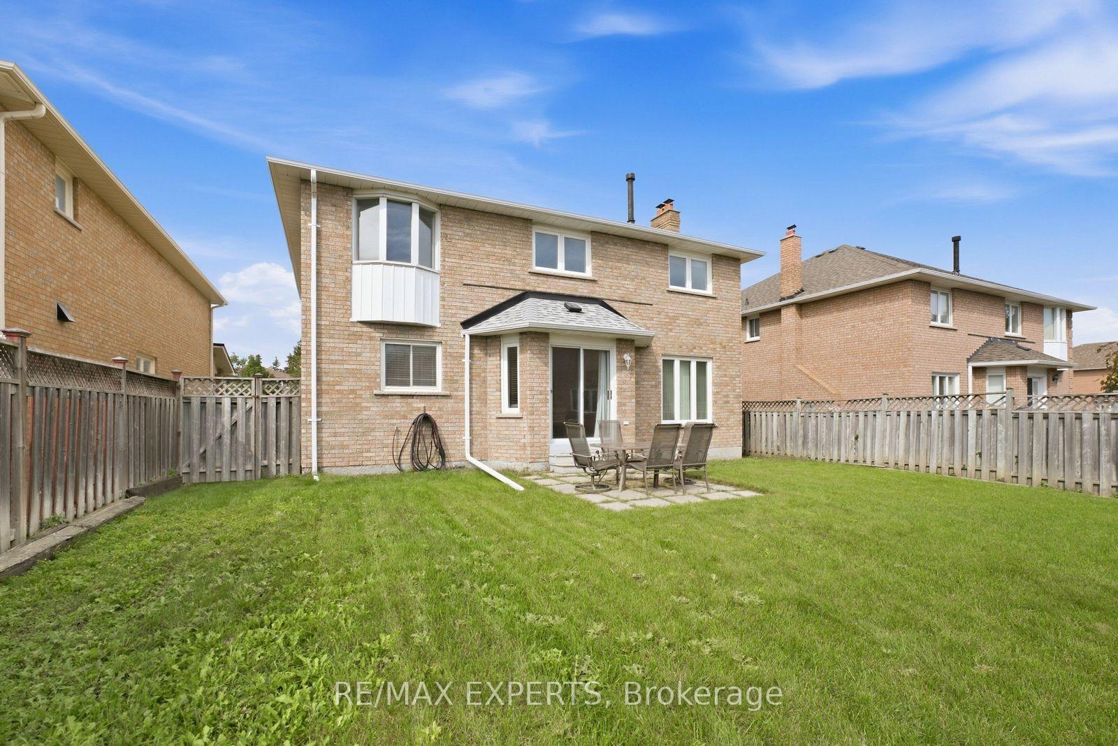 Photo 36 of 337 Forest Drive, Vaughan, West Woodbridge — HOMEH