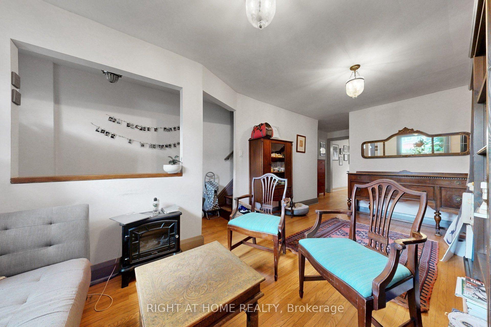 Photo 5 of 262 Lippincott Street, Toronto, University — HOMEH