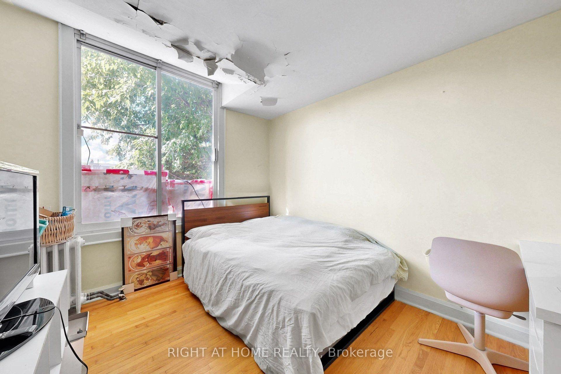 Photo 17 of 262 Lippincott Street, Toronto, University — HOMEH