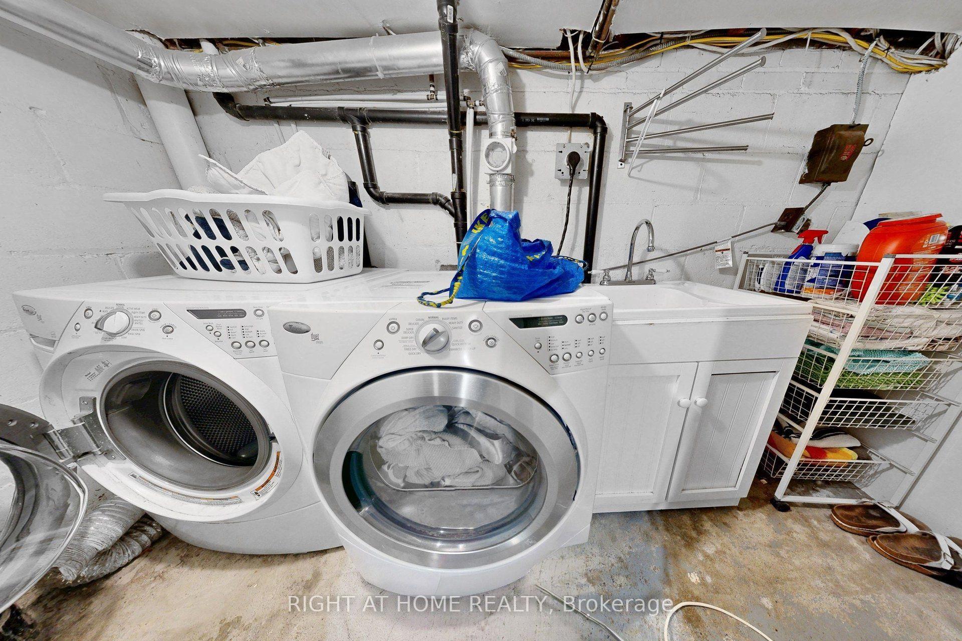 Photo 21 of 262 Lippincott Street, Toronto, University — HOMEH