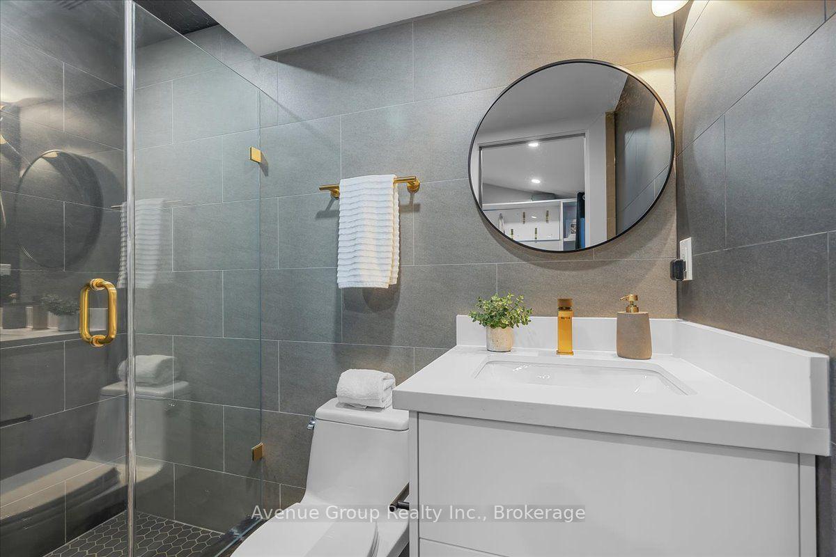 Photo 13 of 811 Dovercourt Road, Toronto, Dovercourt-Wallace Emerson-Junction — HOMEH