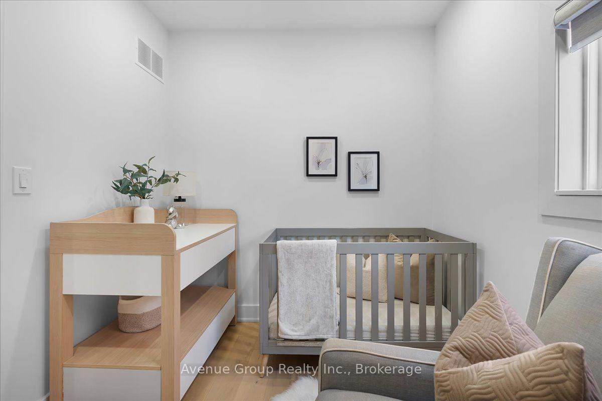 Photo 23 of 811 Dovercourt Road, Toronto, Dovercourt-Wallace Emerson-Junction — HOMEH