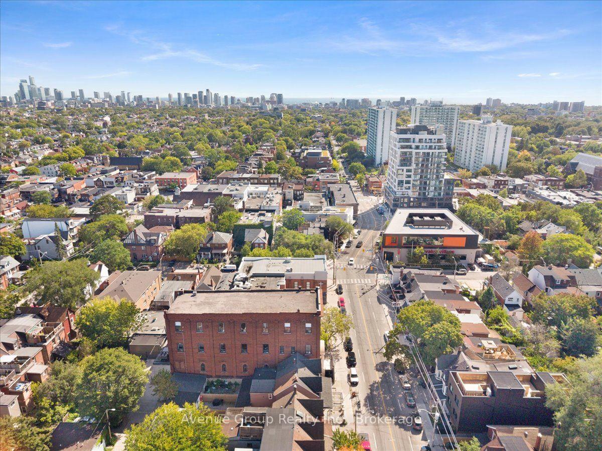 Photo 43 of 811 Dovercourt Road, Toronto, Dovercourt-Wallace Emerson-Junction — HOMEH