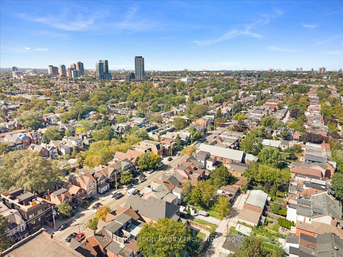 Photo 44 of 811 Dovercourt Road, Toronto, Dovercourt-Wallace Emerson-Junction — HOMEH
