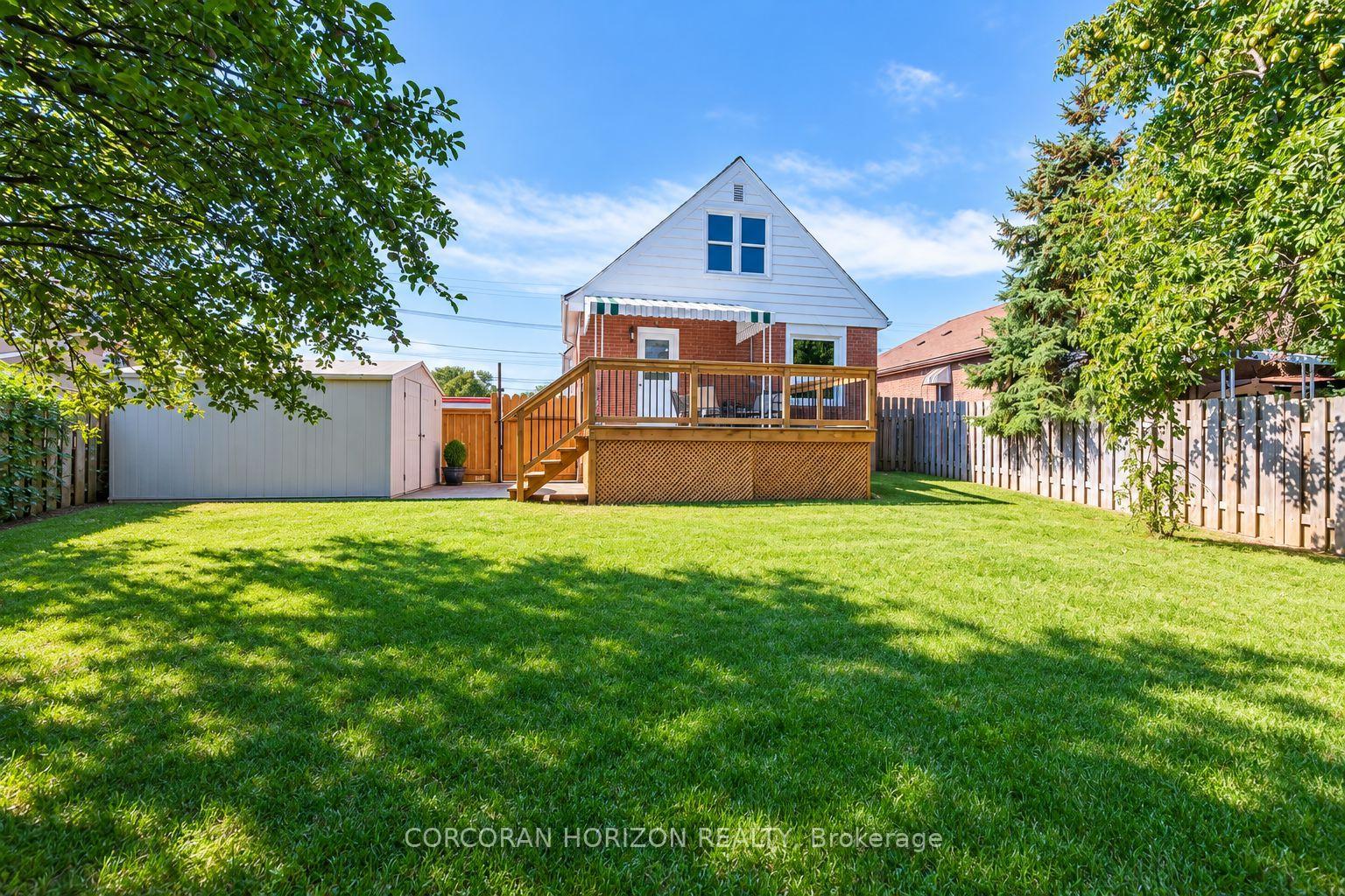 Photo 2 of 387 Upper Gage Avenue, Hamilton, Sunninghill — HOMEH