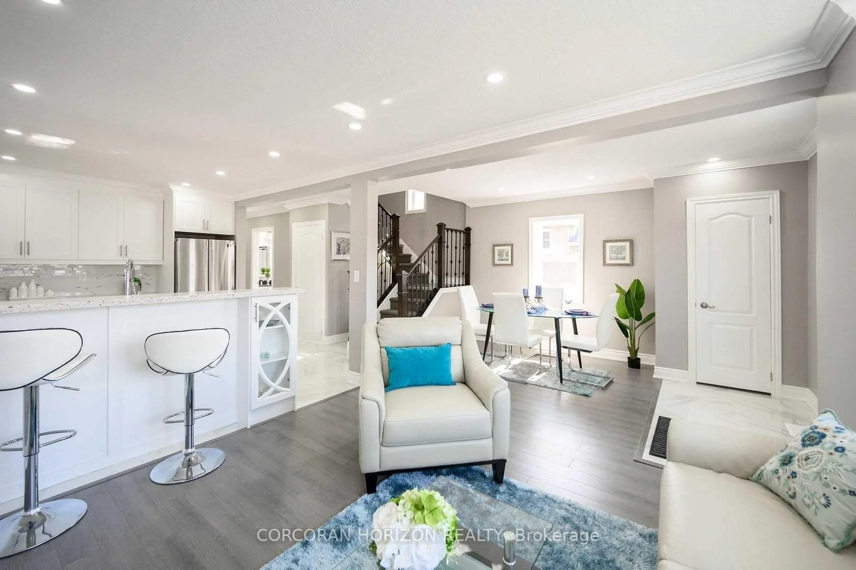 Photo 11 of 387 Upper Gage Avenue, Hamilton, Sunninghill — HOMEH