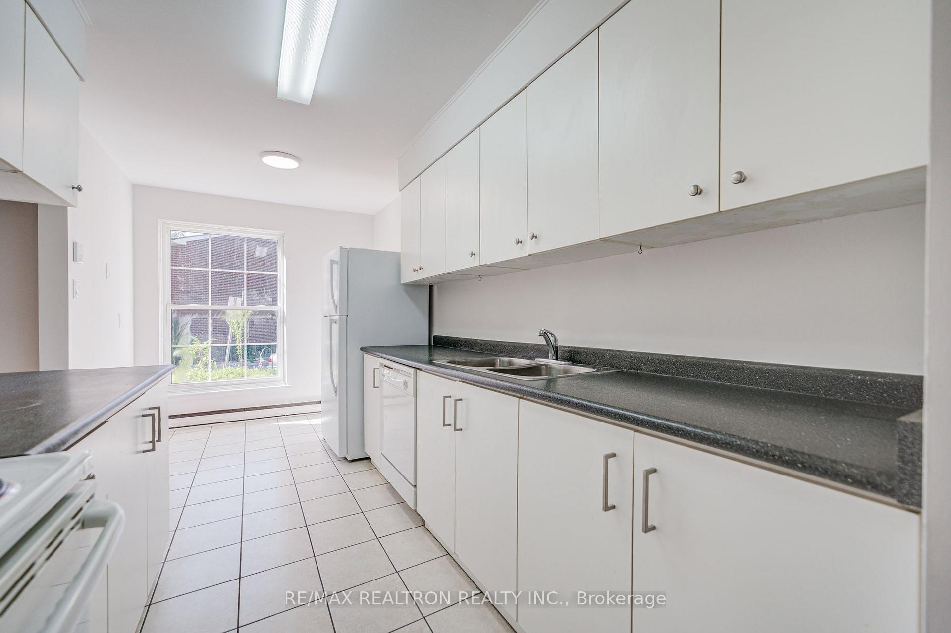 Photo 13 of Unit 20, 2550 Birchmount Road, Scarborough, Tam O'Shanter-Sullivan — HOMEH