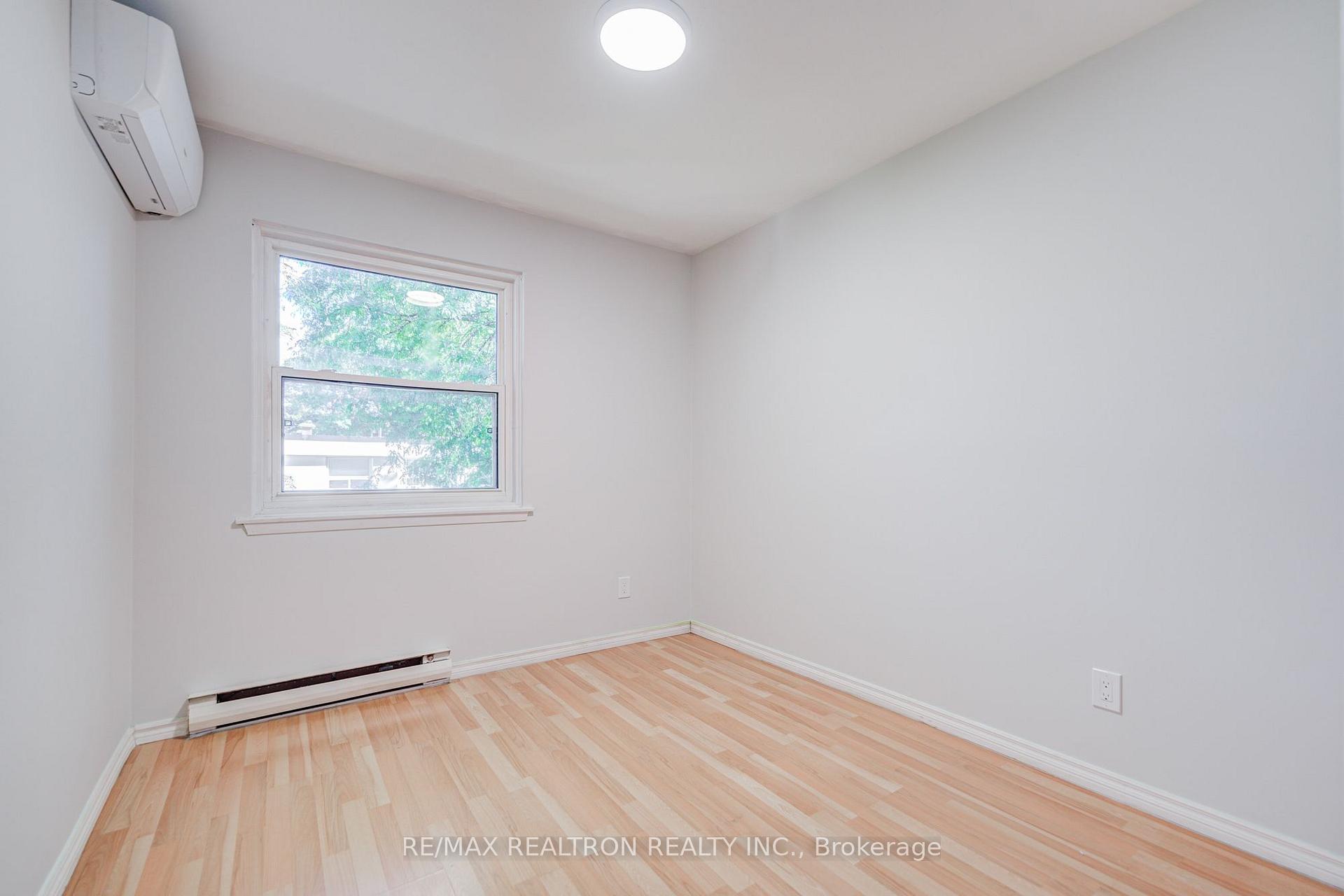 Photo 18 of Unit 20, 2550 Birchmount Road, Scarborough, Tam O'Shanter-Sullivan — HOMEH