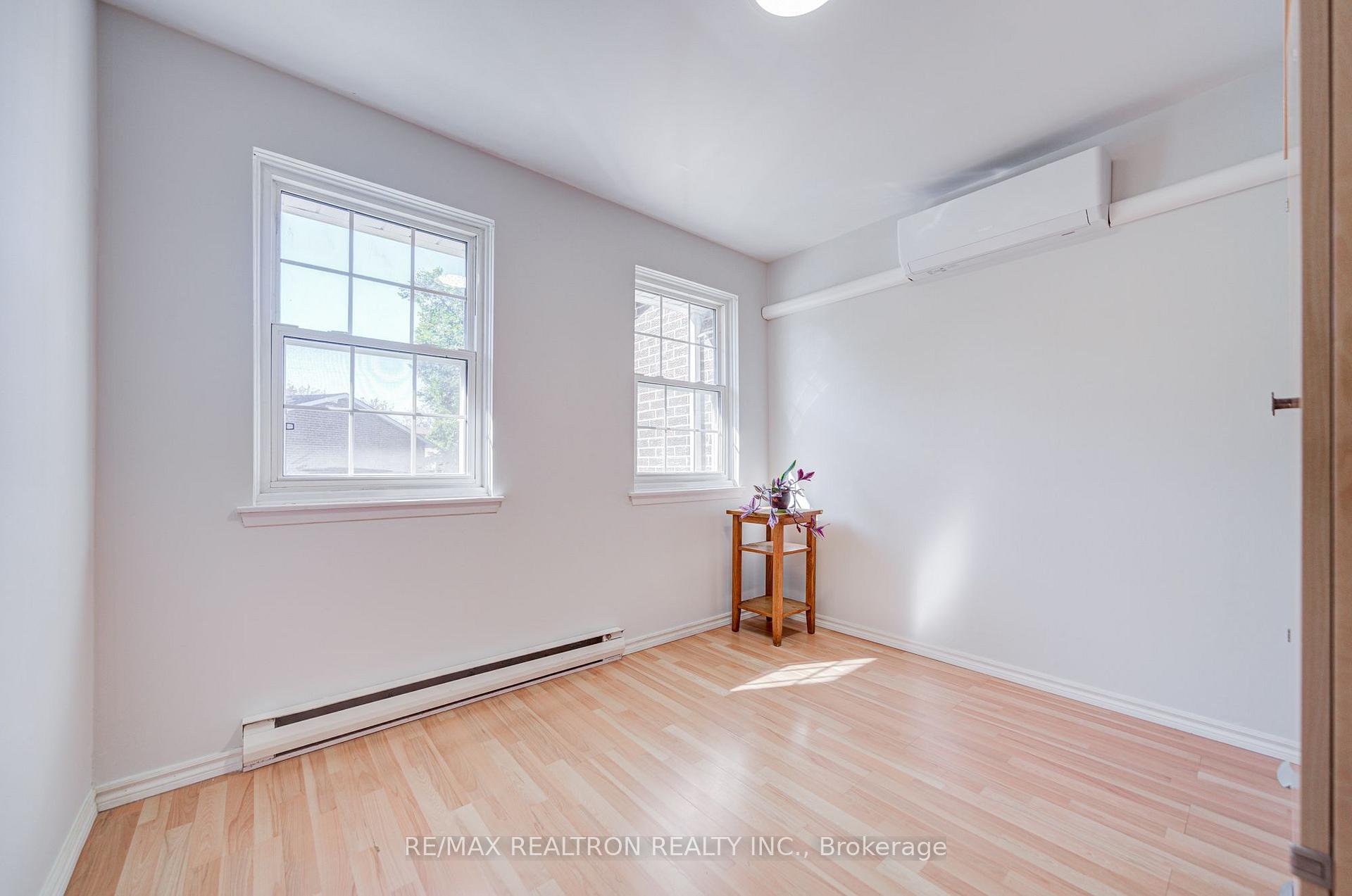 Photo 25 of Unit 20, 2550 Birchmount Road, Scarborough, Tam O'Shanter-Sullivan — HOMEH
