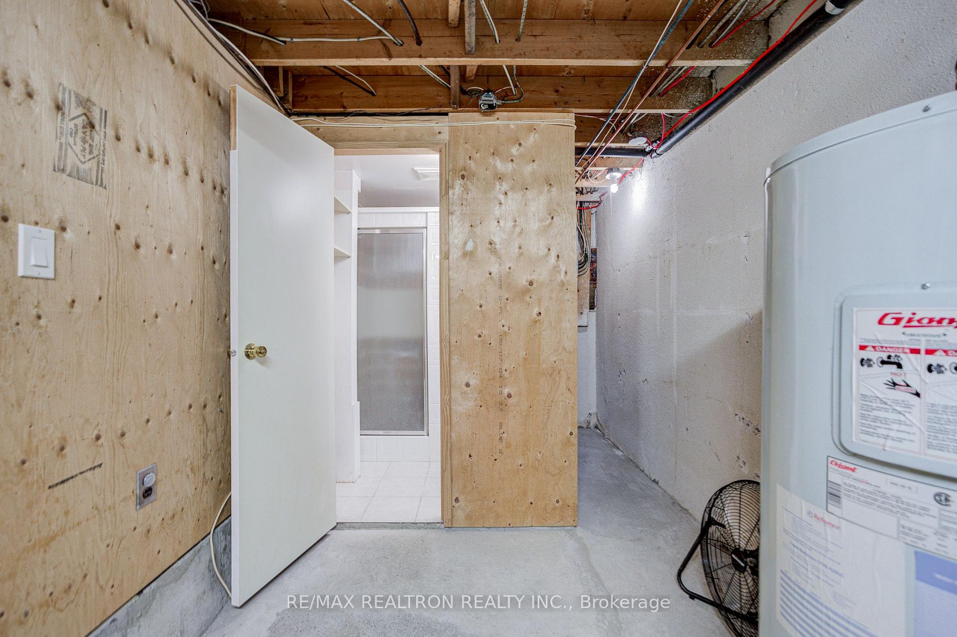 Photo 28 of Unit 20, 2550 Birchmount Road, Scarborough, Tam O'Shanter-Sullivan — HOMEH