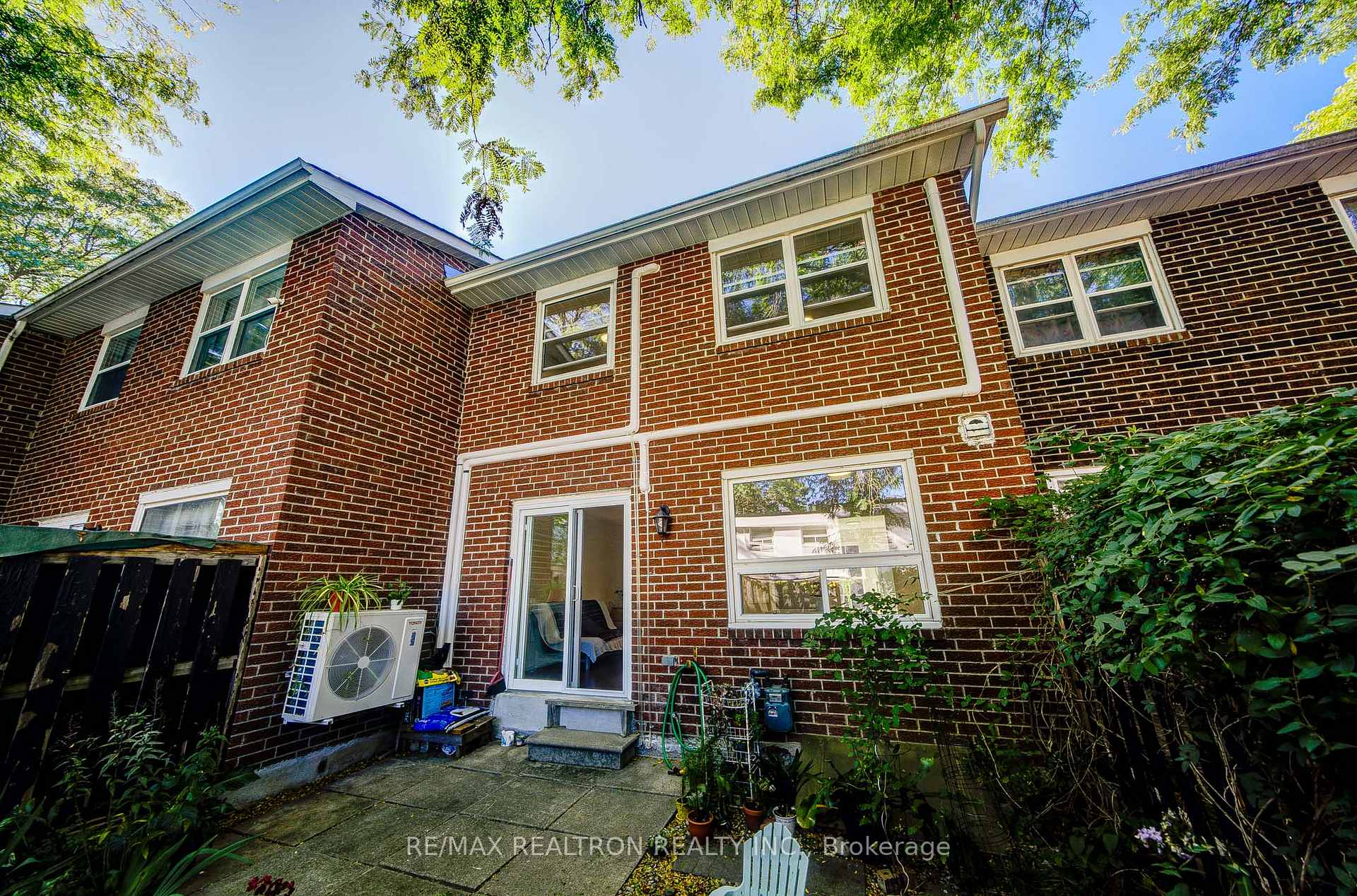 Photo 31 of Unit 20, 2550 Birchmount Road, Scarborough, Tam O'Shanter-Sullivan — HOMEH