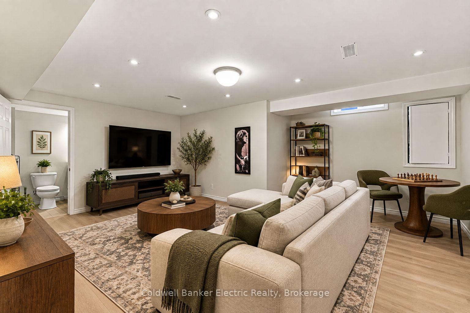 Photo 40 of 40 Stephen Avenue, Clarington, Courtice — HOMEH