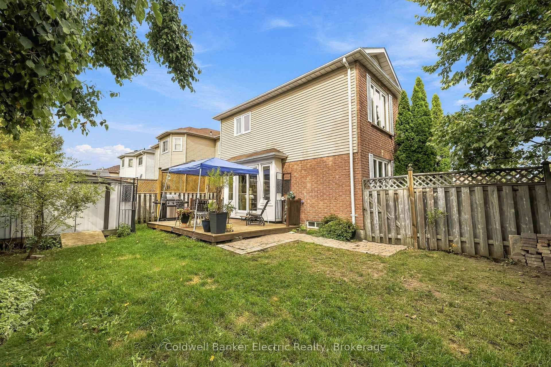 Photo 44 of 40 Stephen Avenue, Clarington, Courtice — HOMEH