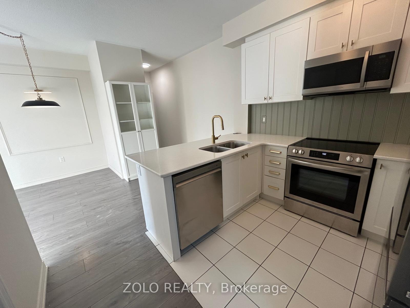 Photo 5 of Unit 306, 263 Georgian Drive, Oakville, River Oaks — HOMEH