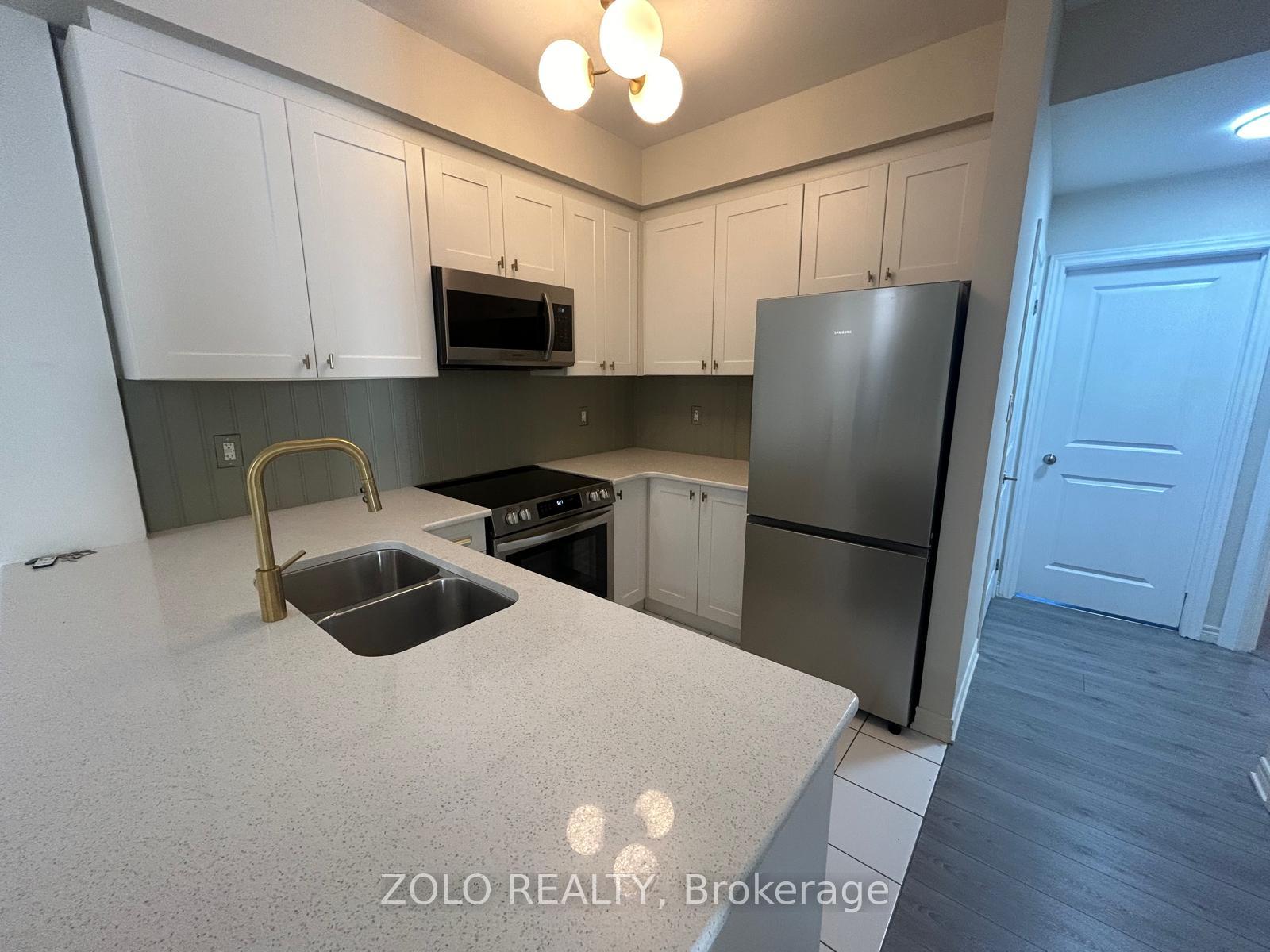 Photo 7 of Unit 306, 263 Georgian Drive, Oakville, River Oaks — HOMEH