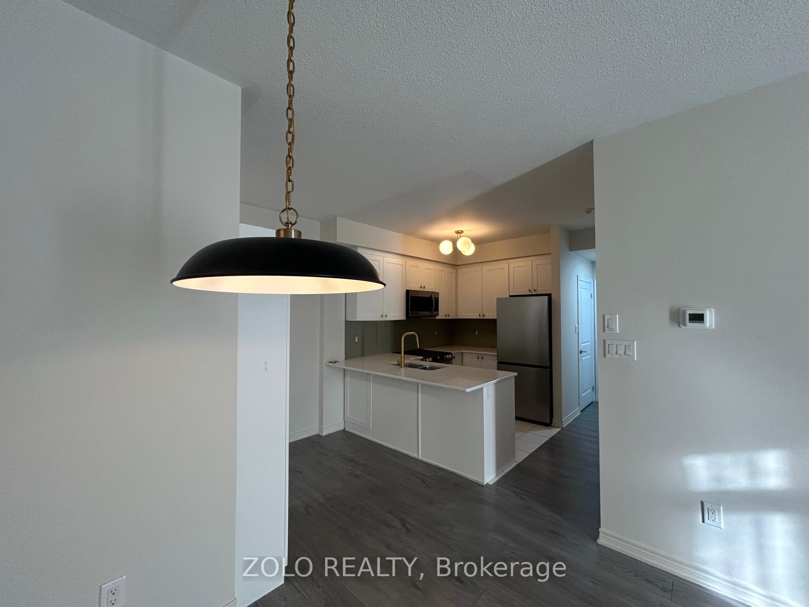 Photo 10 of Unit 306, 263 Georgian Drive, Oakville, River Oaks — HOMEH