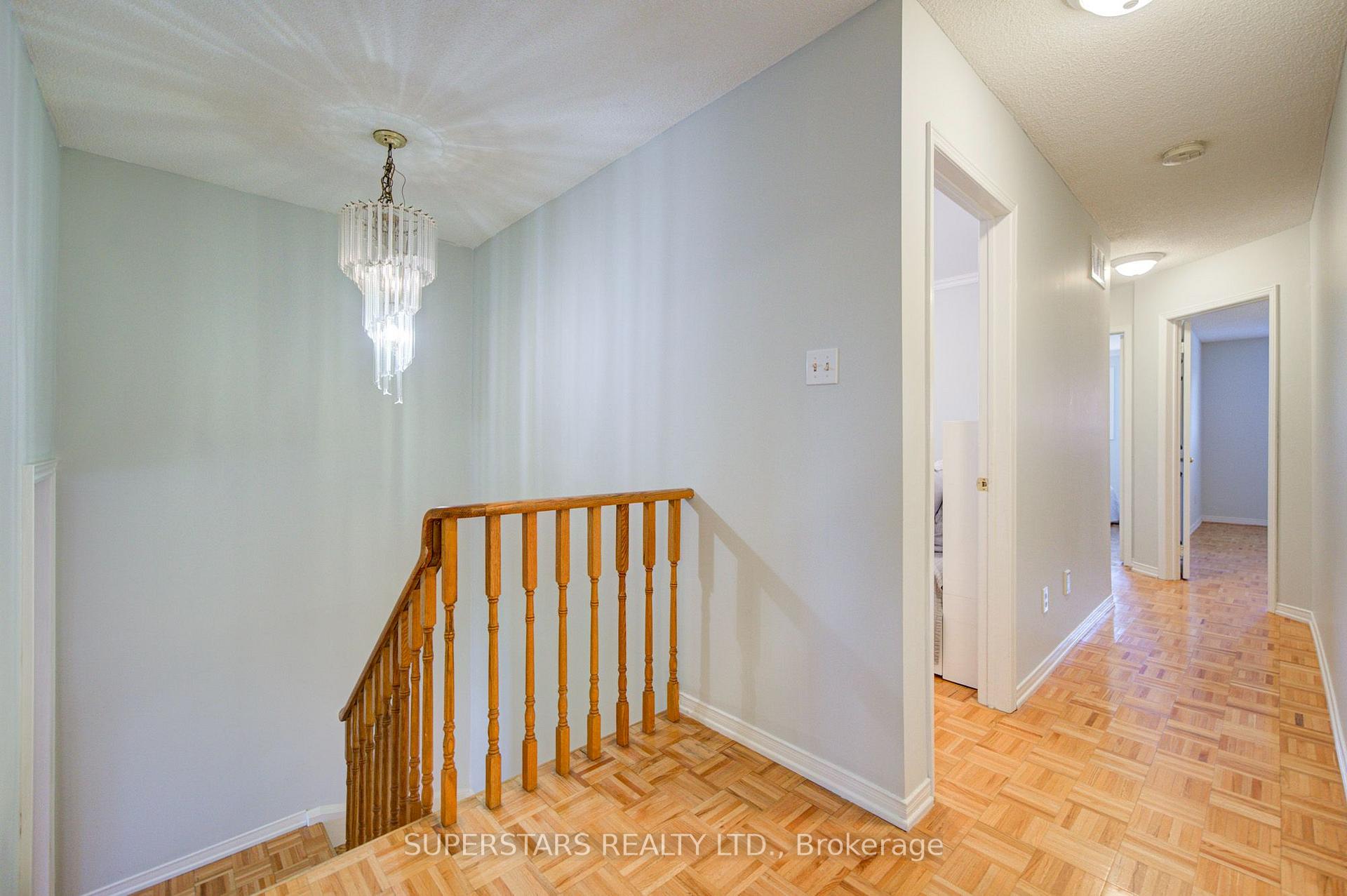 Photo 17 of 75 Marydale Avenue, Markham, Middlefield — HOMEH