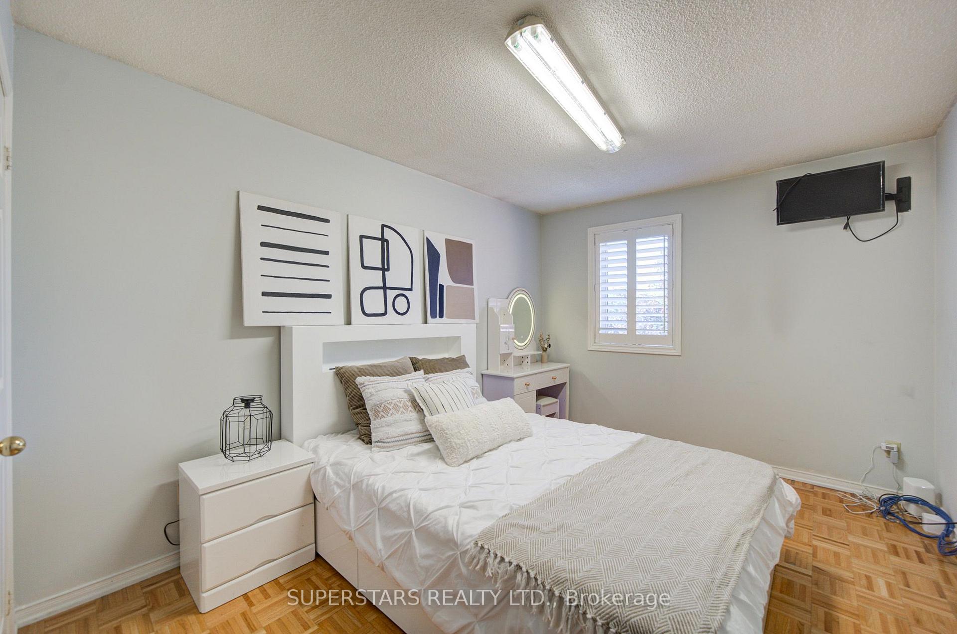 Photo 20 of 75 Marydale Avenue, Markham, Middlefield — HOMEH