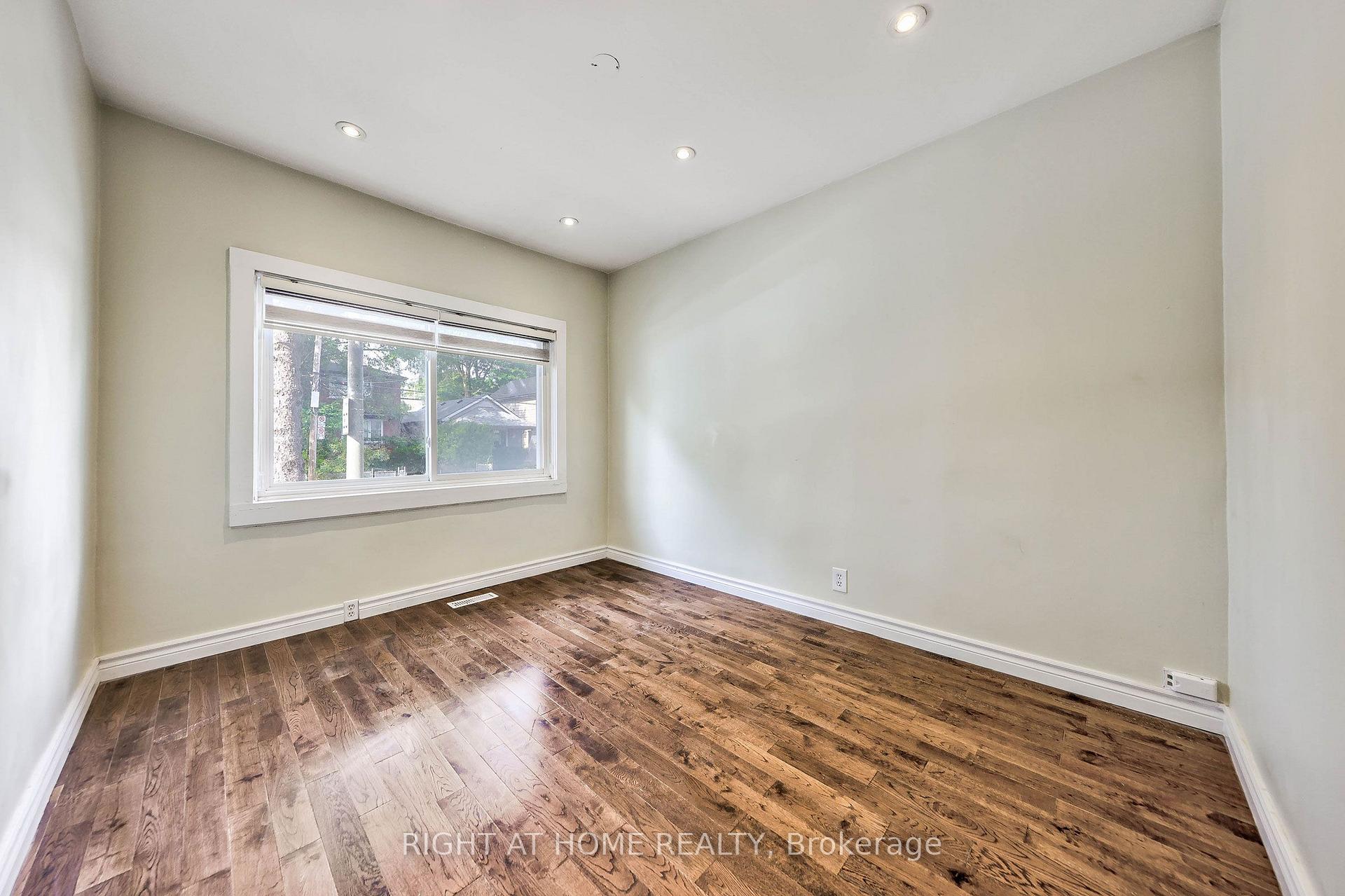 Photo 5 of 243 Coleridge Avenue, Toronto, Woodbine-Lumsden — HOMEH