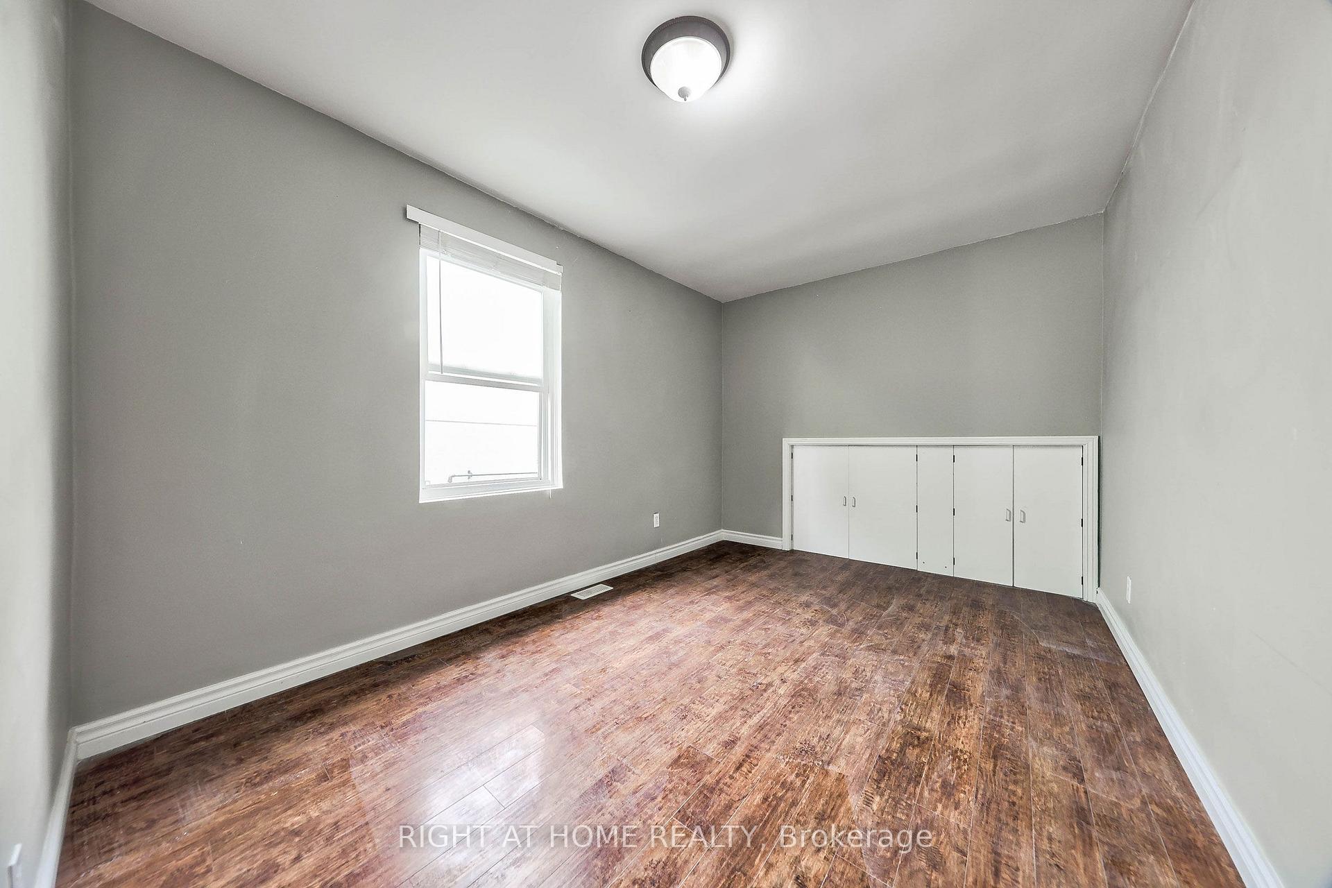 Photo 11 of 243 Coleridge Avenue, Toronto, Woodbine-Lumsden — HOMEH