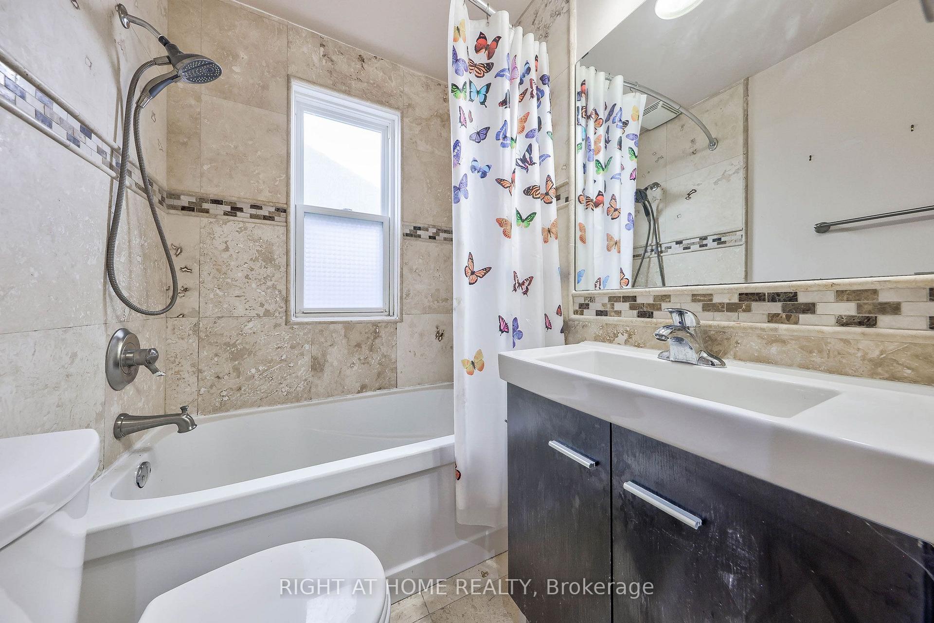 Photo 15 of 243 Coleridge Avenue, Toronto, Woodbine-Lumsden — HOMEH