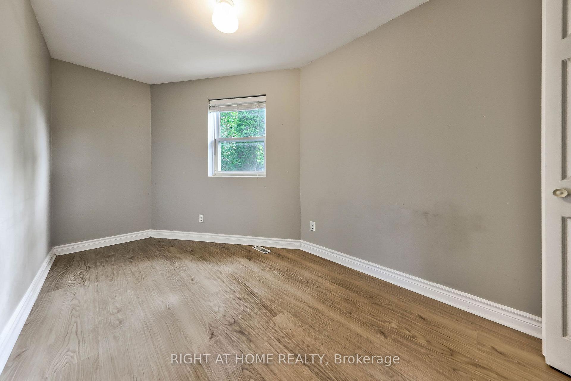 Photo 19 of 243 Coleridge Avenue, Toronto, Woodbine-Lumsden — HOMEH