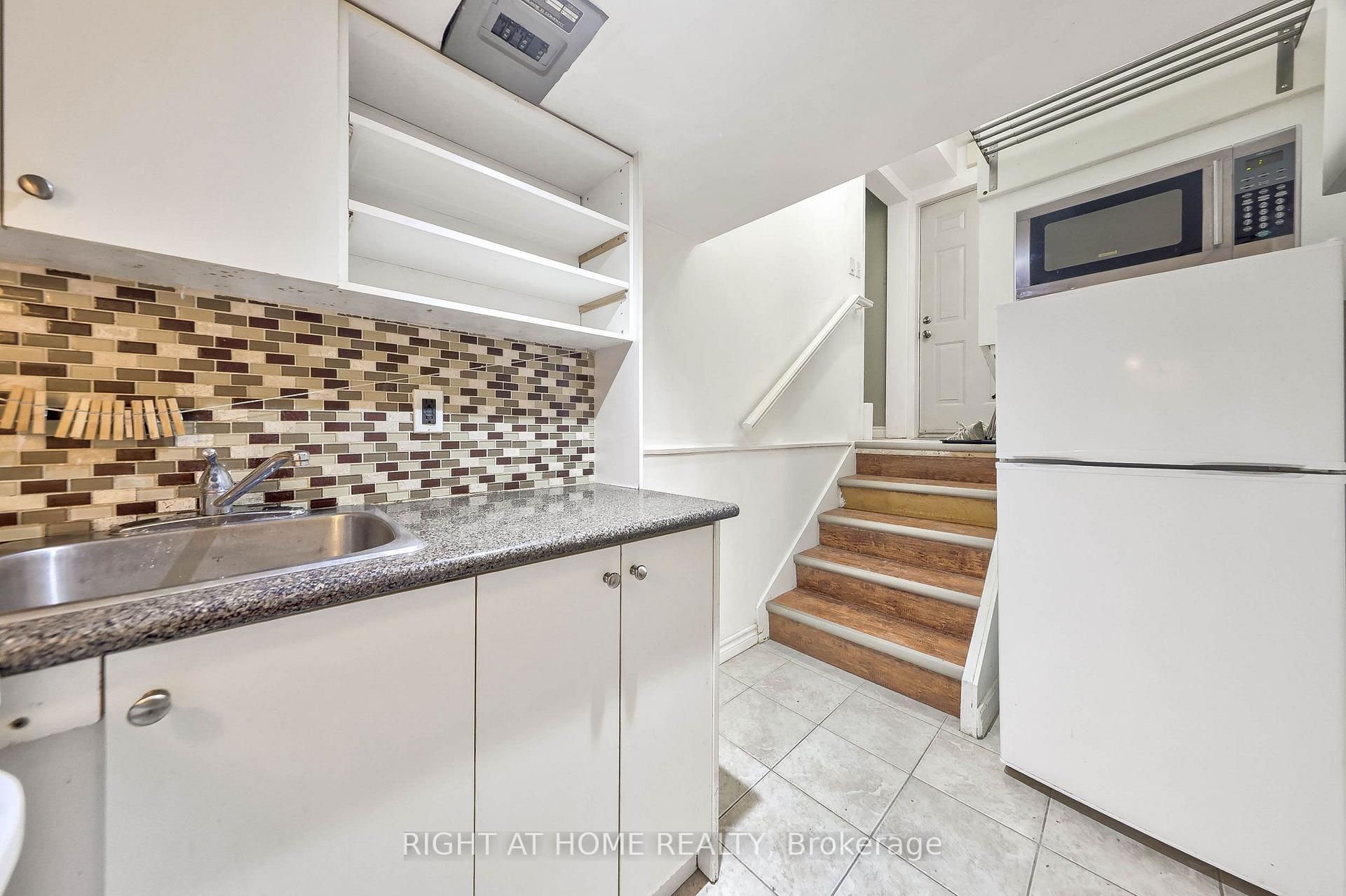 Photo 25 of 243 Coleridge Avenue, Toronto, Woodbine-Lumsden — HOMEH