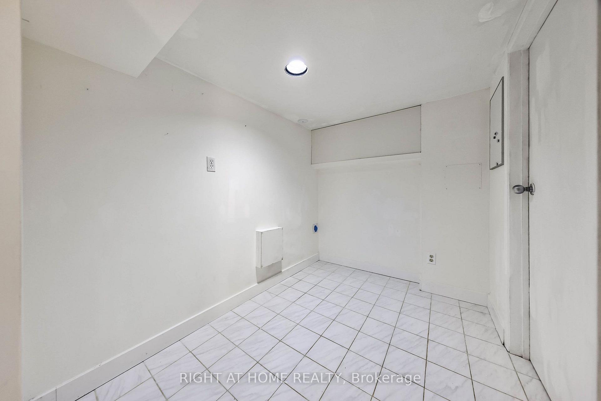 Photo 29 of 243 Coleridge Avenue, Toronto, Woodbine-Lumsden — HOMEH