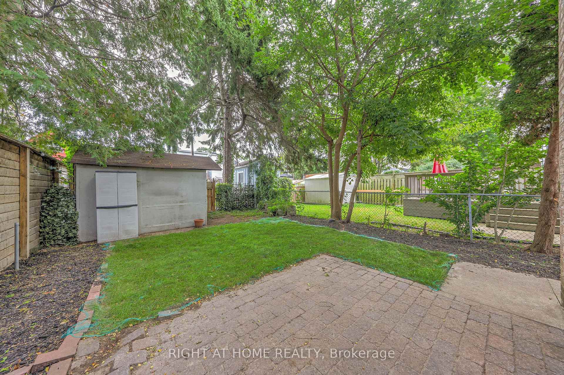 Photo 33 of 243 Coleridge Avenue, Toronto, Woodbine-Lumsden — HOMEH