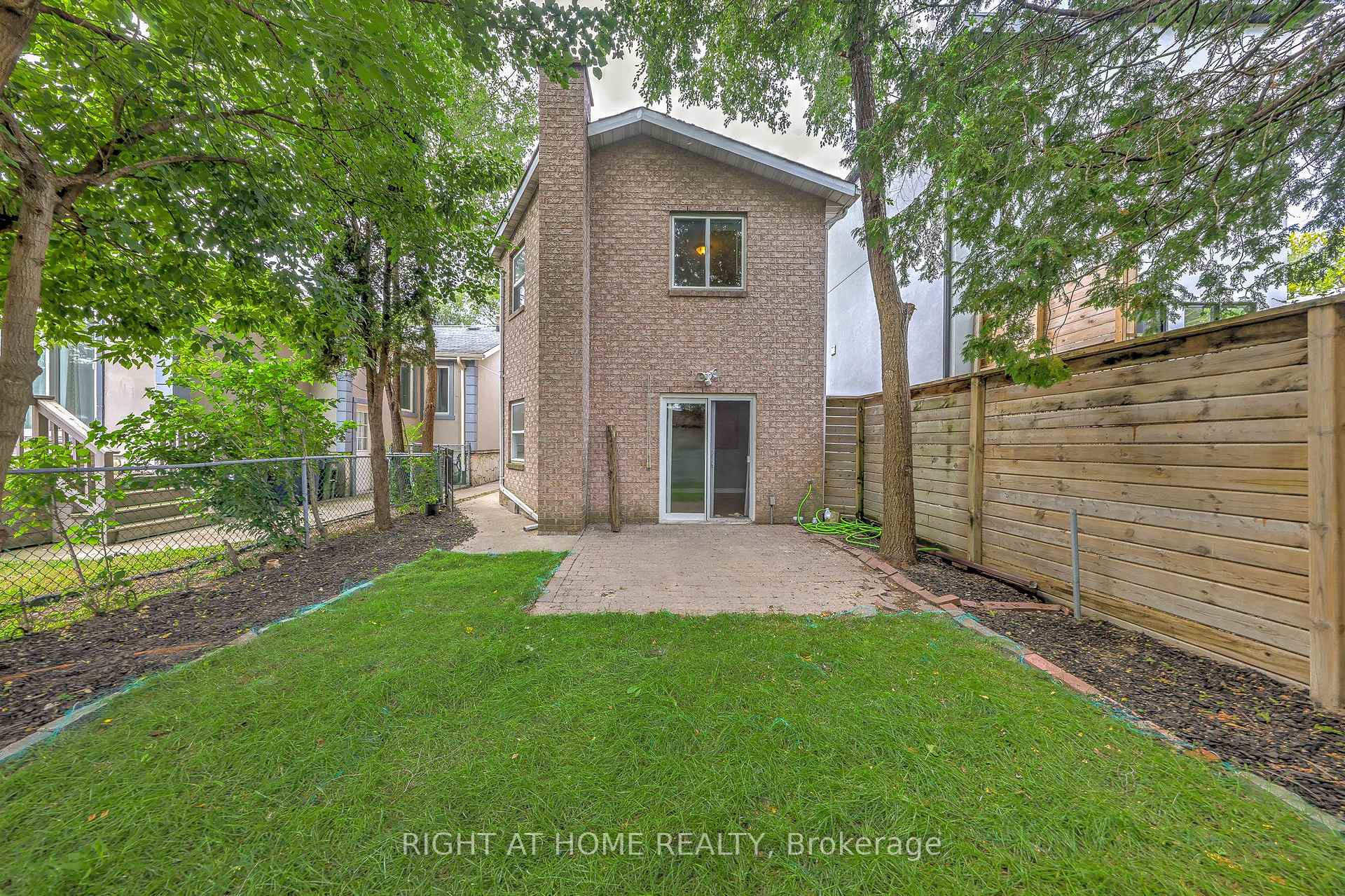 Photo 34 of 243 Coleridge Avenue, Toronto, Woodbine-Lumsden — HOMEH