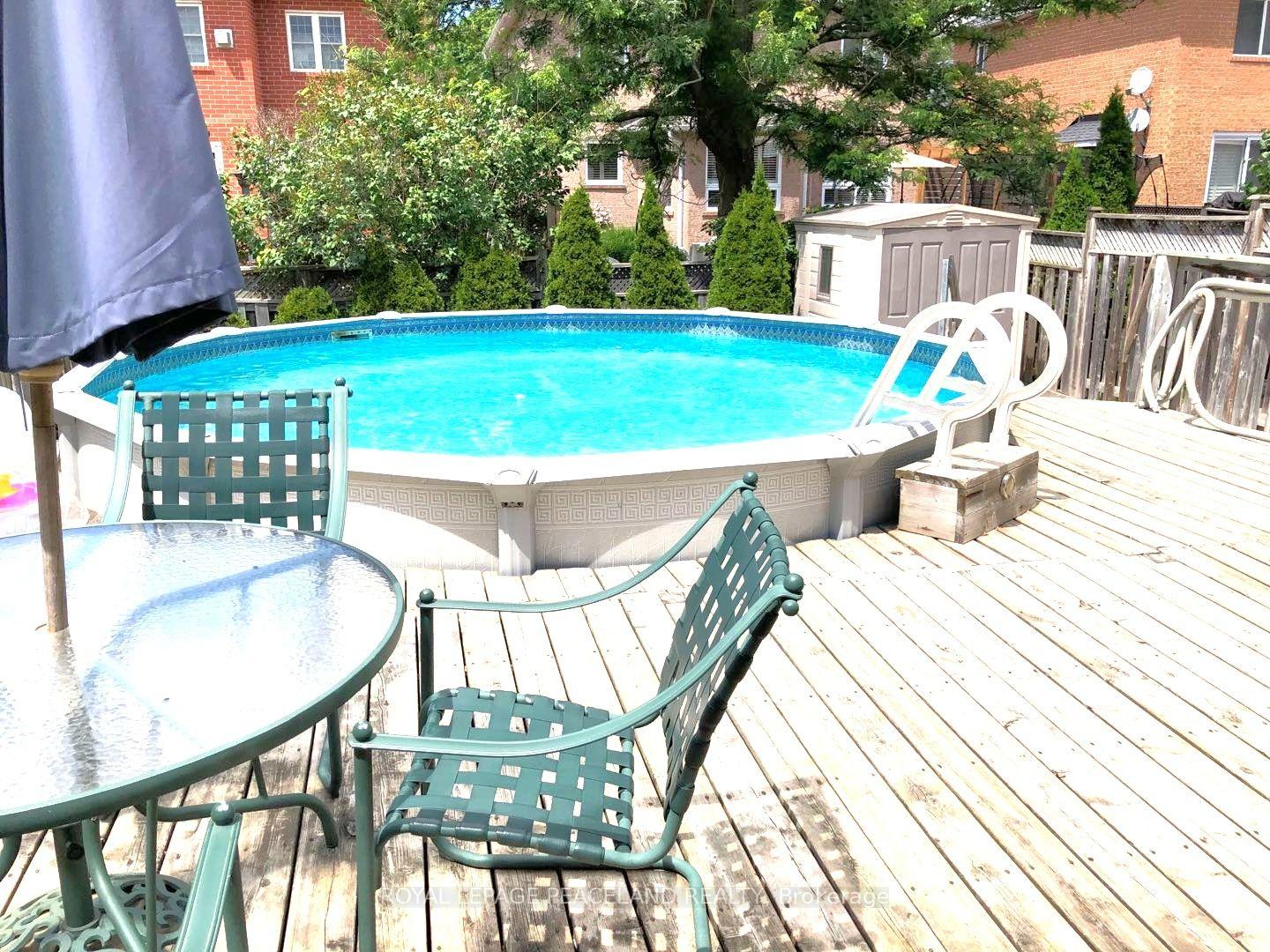 Photo 30 of 375 Pickering Crescent, Newmarket, Gorham-College Manor — HOMEH