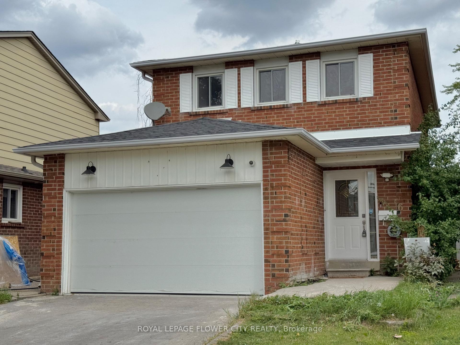 Photo 2 of 6 Crenshaw Court, Brampton, Heart Lake West — HOMEH
