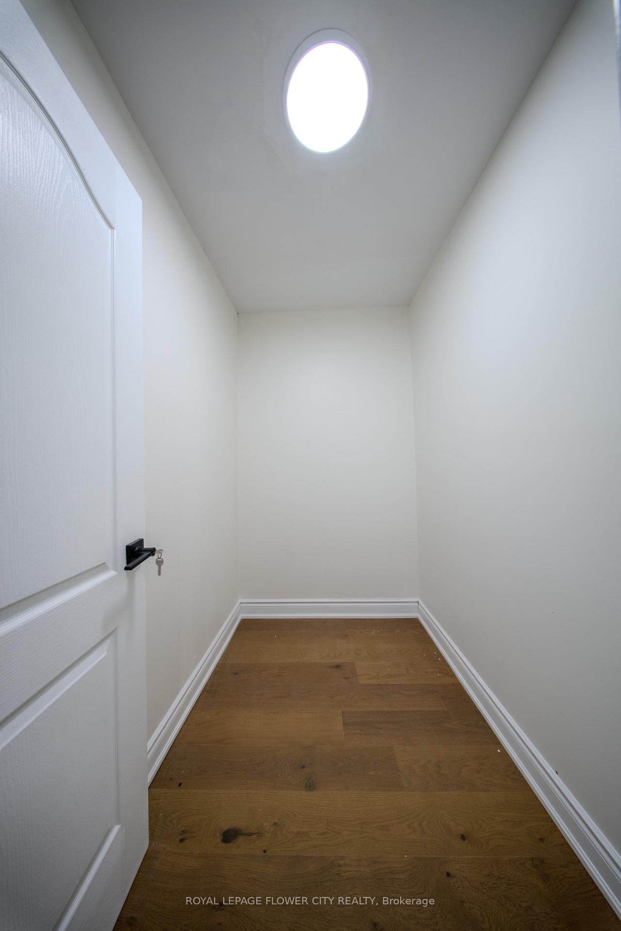 Photo 25 of 6 Crenshaw Court, Brampton, Heart Lake West — HOMEH