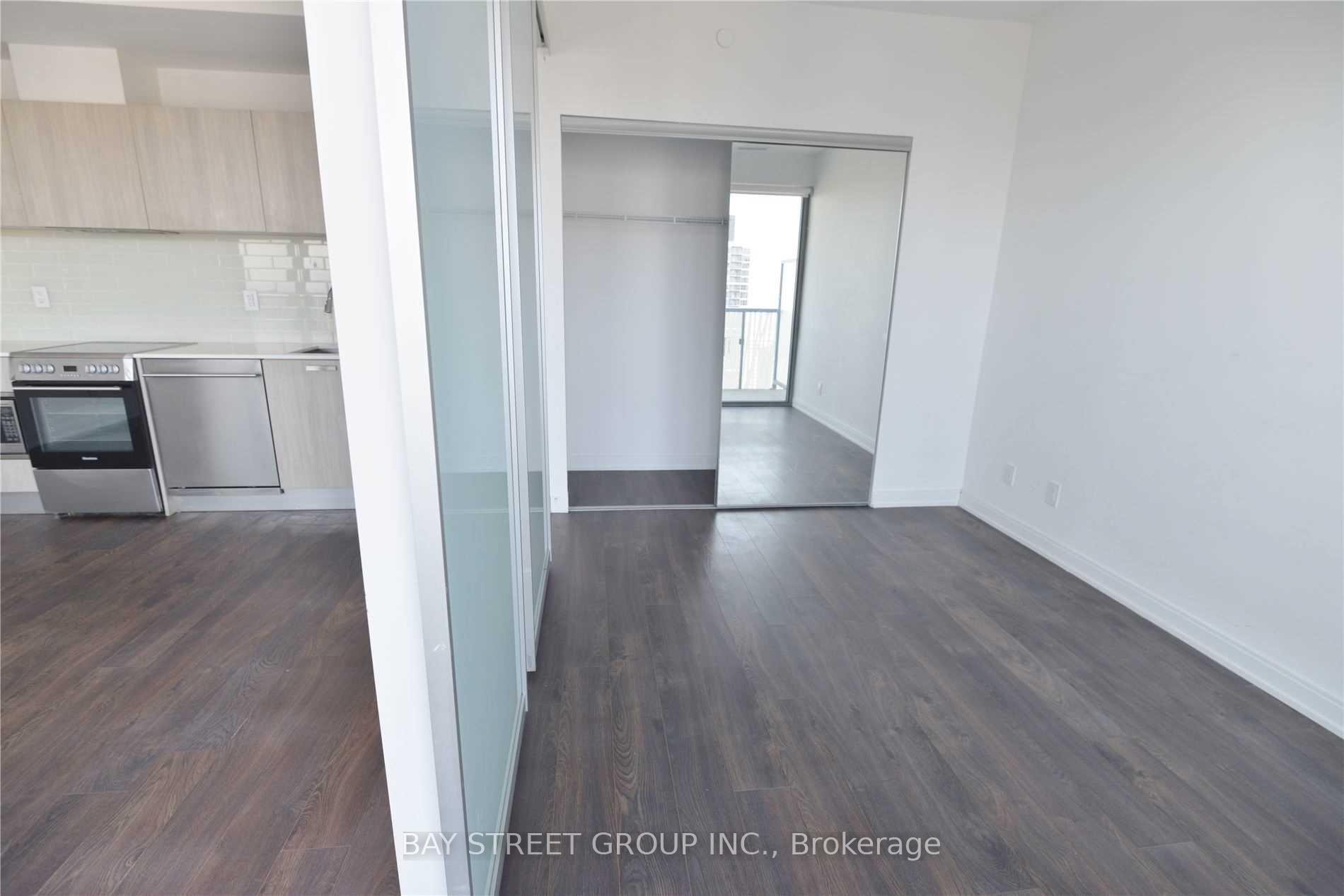 Photo 9 of Unit 3401, 50 Charles Street E, Toronto, Church-Yonge Corridor — HOMEH