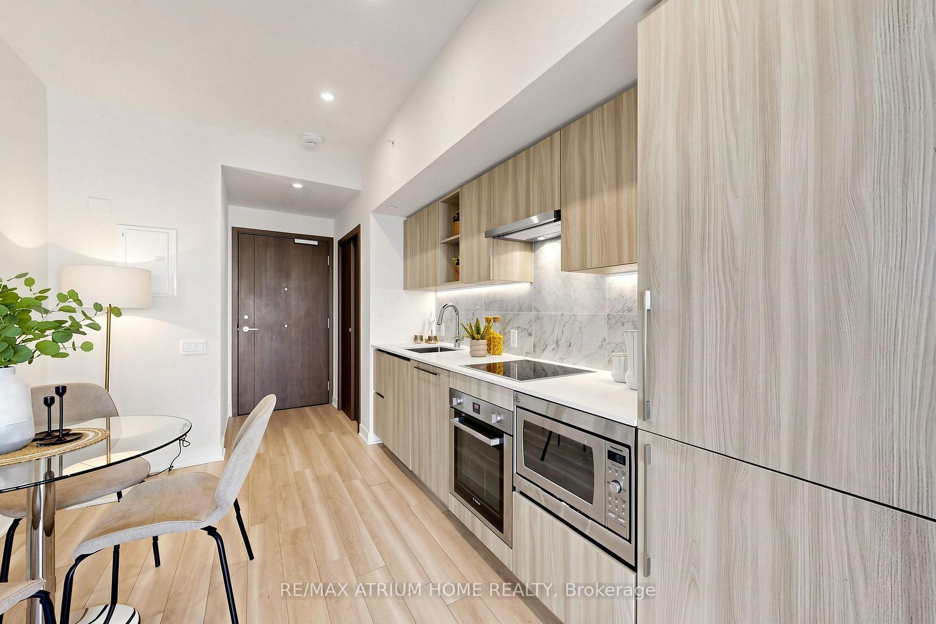 Photo 10 of Unit 3206, 19 Bathurst Street, Toronto, Waterfront Communities — HOMEH