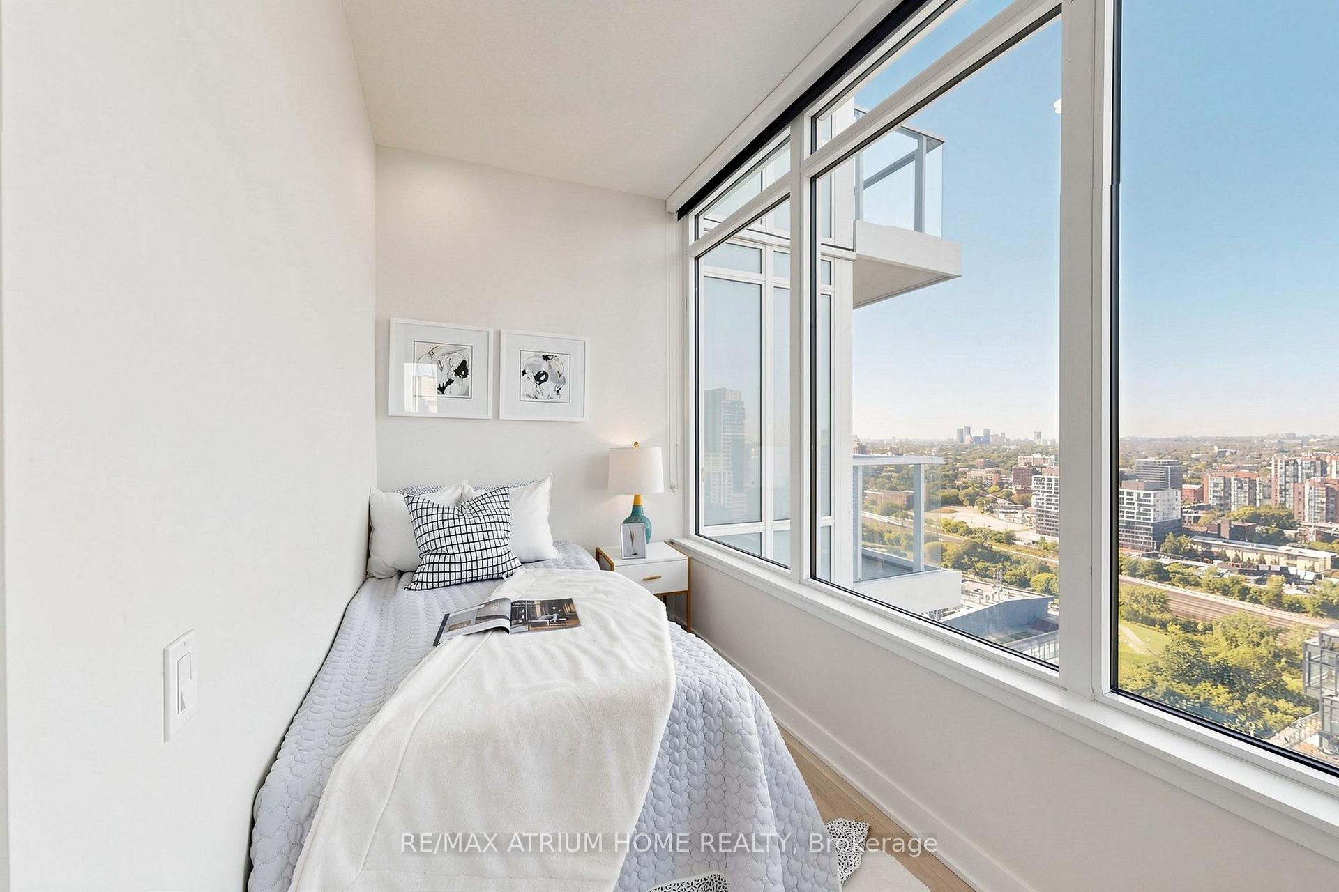 Photo 23 of Unit 3206, 19 Bathurst Street, Toronto, Waterfront Communities — HOMEH
