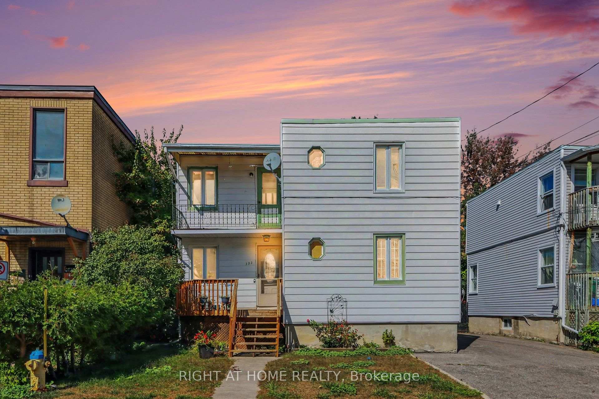 Photo 2 of 333 Levis Avenue, Ottawa, Vanier — HOMEH
