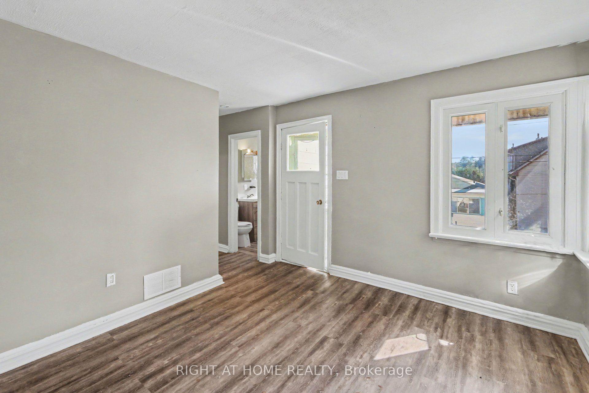 Photo 22 of 333 Levis Avenue, Ottawa, Vanier — HOMEH