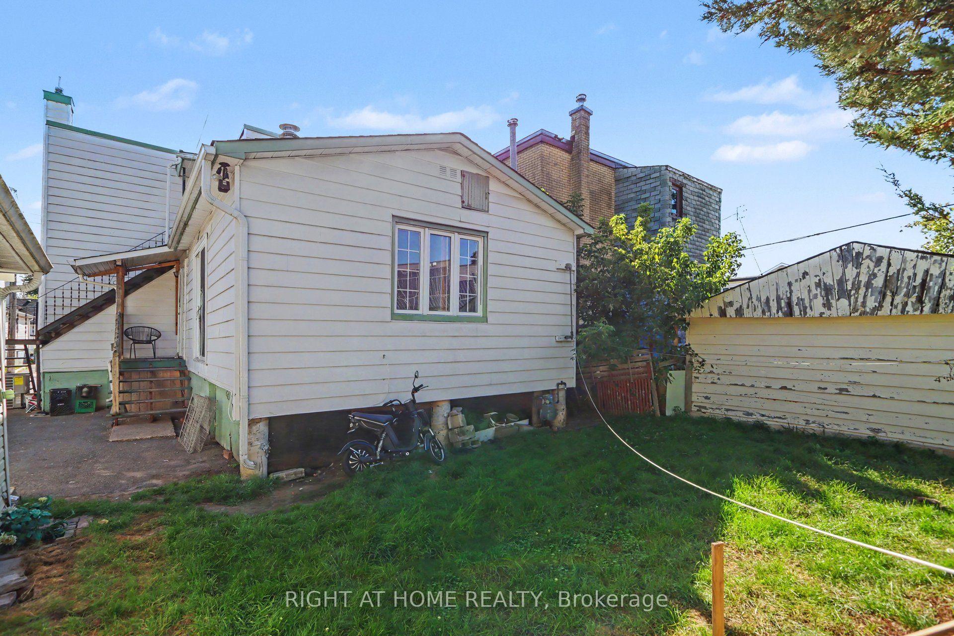 Photo 29 of 333 Levis Avenue, Ottawa, Vanier — HOMEH