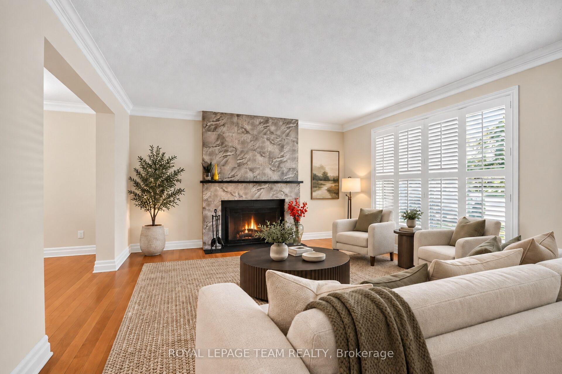 Photo 5 of 1069 Cahill Drive W, Ottawa, Hunt Club/Western Community — HOMEH