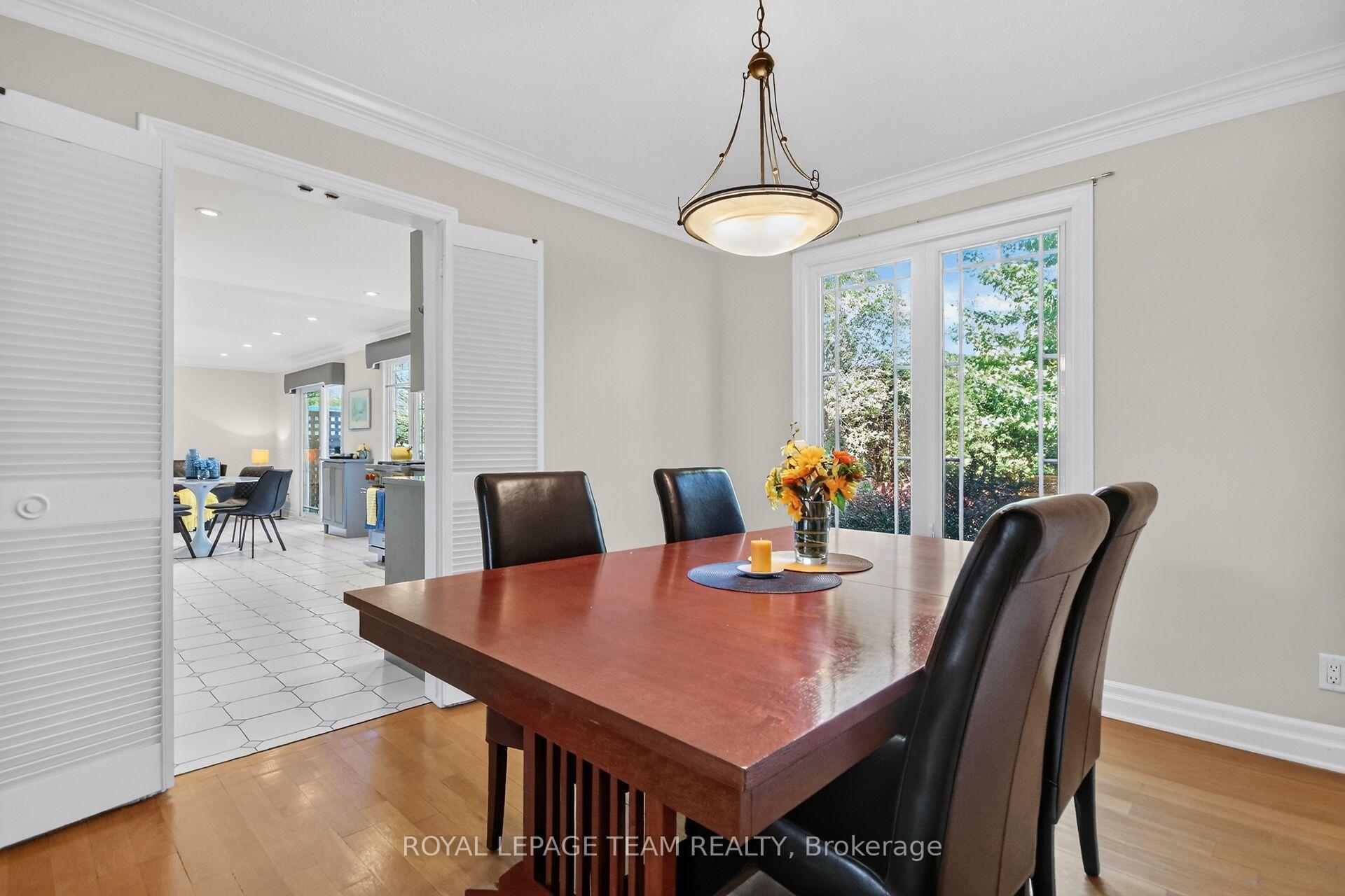 Photo 9 of 1069 Cahill Drive W, Ottawa, Hunt Club/Western Community — HOMEH