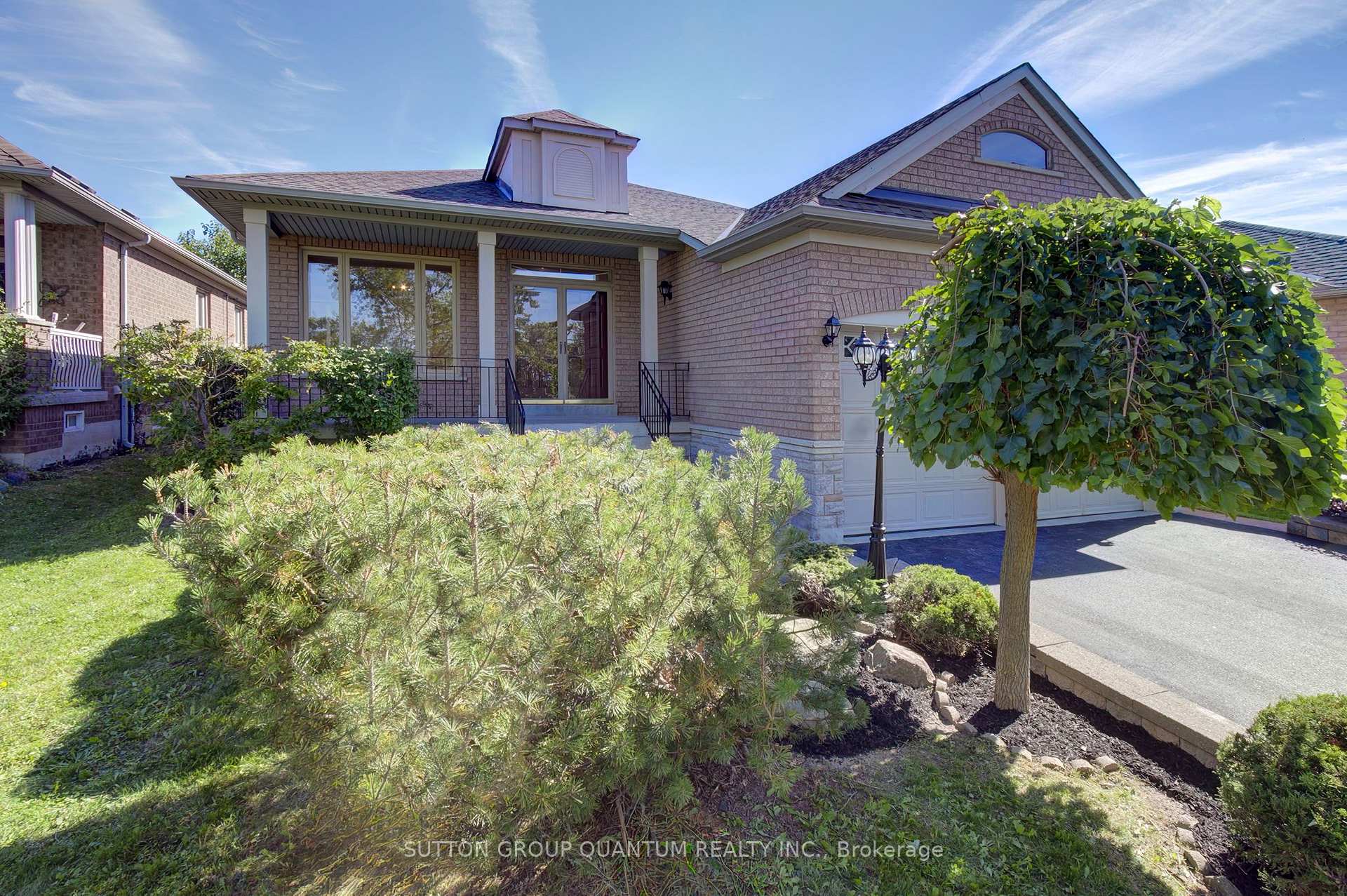 Photo 1 of 149 Haymer Drive, Vaughan, Maple — HOMEH