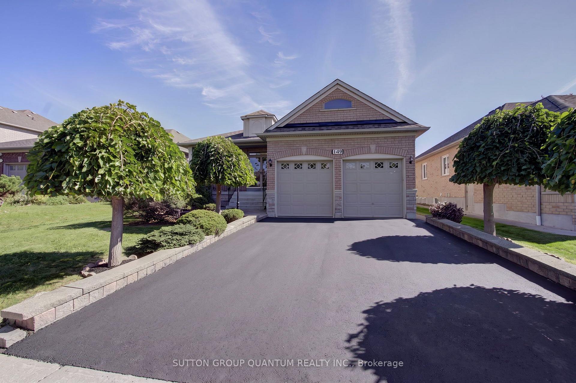Photo 4 of 149 Haymer Drive, Vaughan, Maple — HOMEH