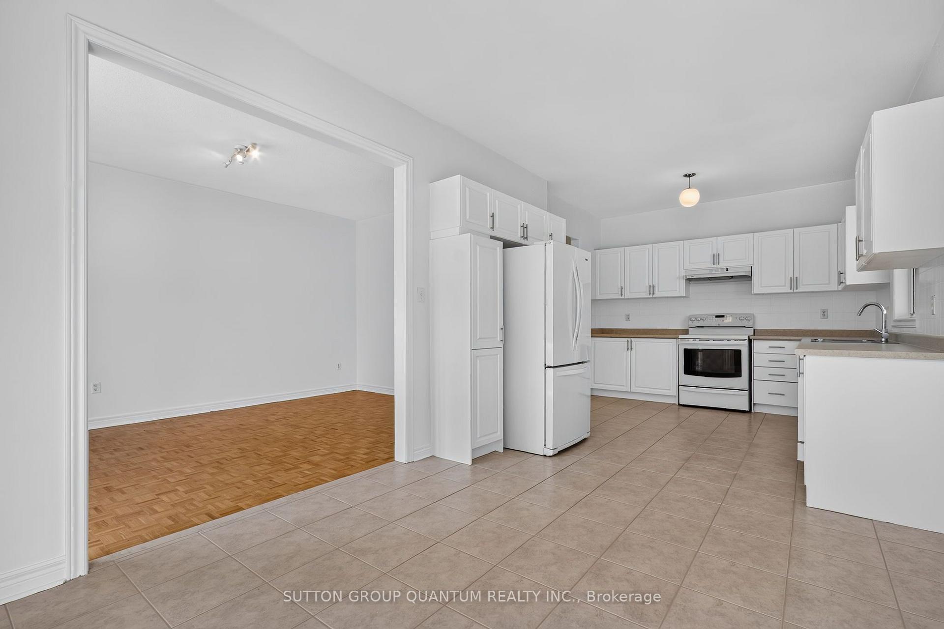 Photo 23 of 149 Haymer Drive, Vaughan, Maple — HOMEH