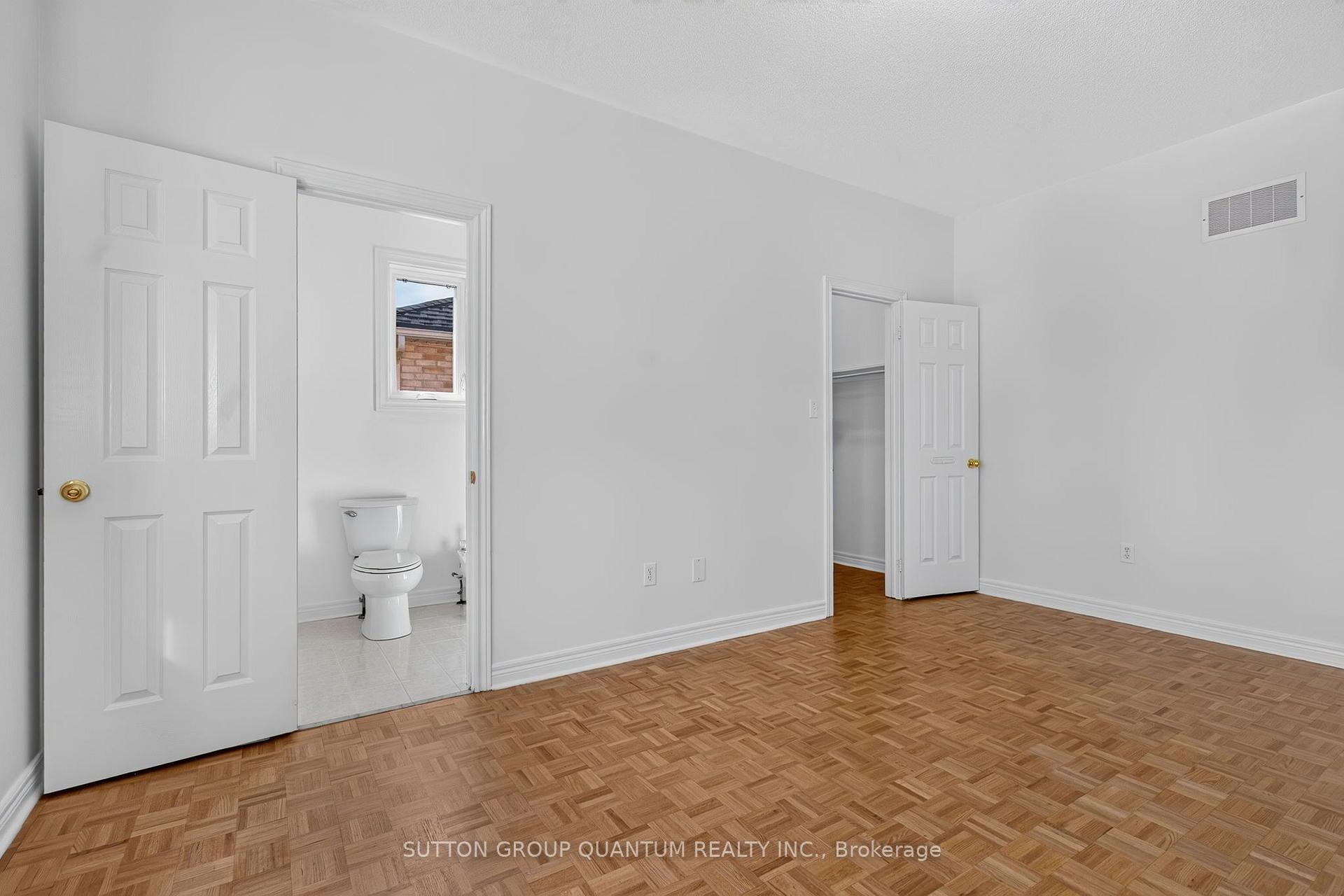 Photo 32 of 149 Haymer Drive, Vaughan, Maple — HOMEH