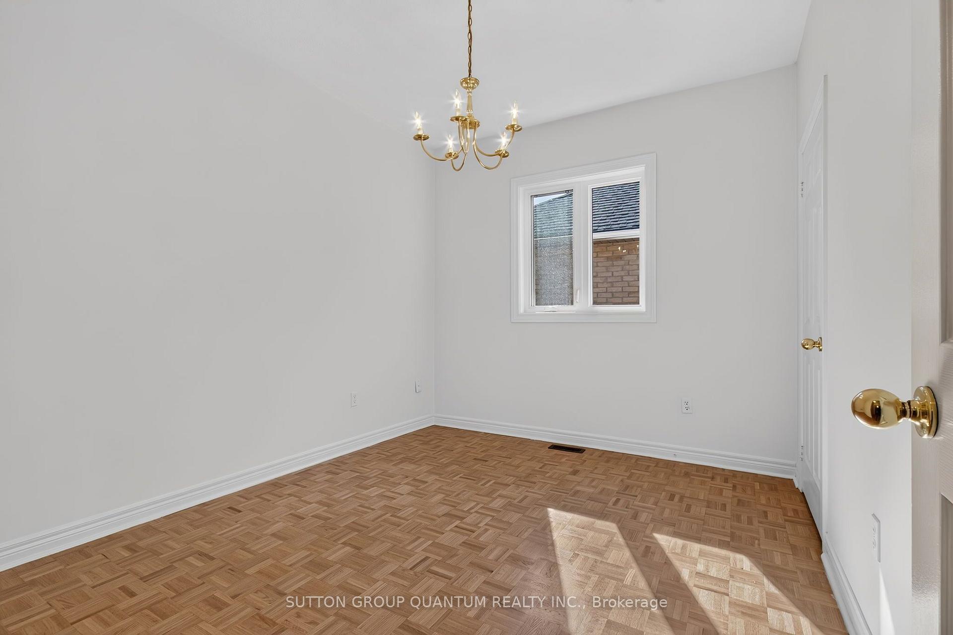 Photo 39 of 149 Haymer Drive, Vaughan, Maple — HOMEH