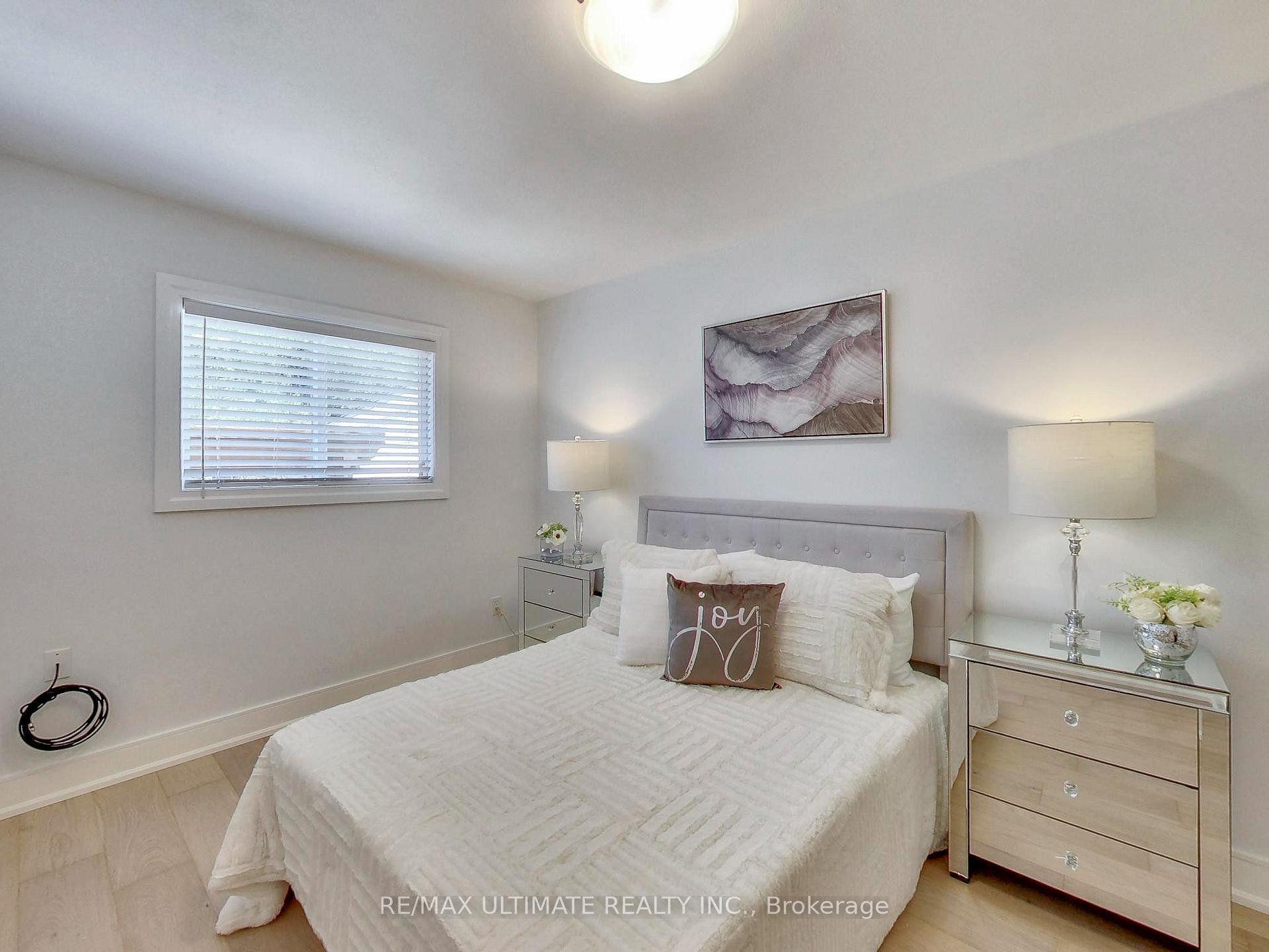 Photo 15 of 3626 Anniversary Road, Mississauga, Erindale — HOMEH
